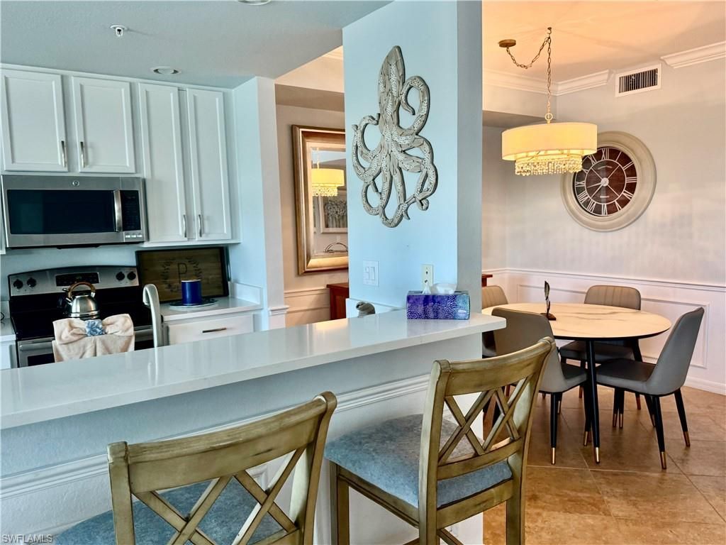 9514 Avellino Way, Unit 2113, Naples, FL 34113 Photo