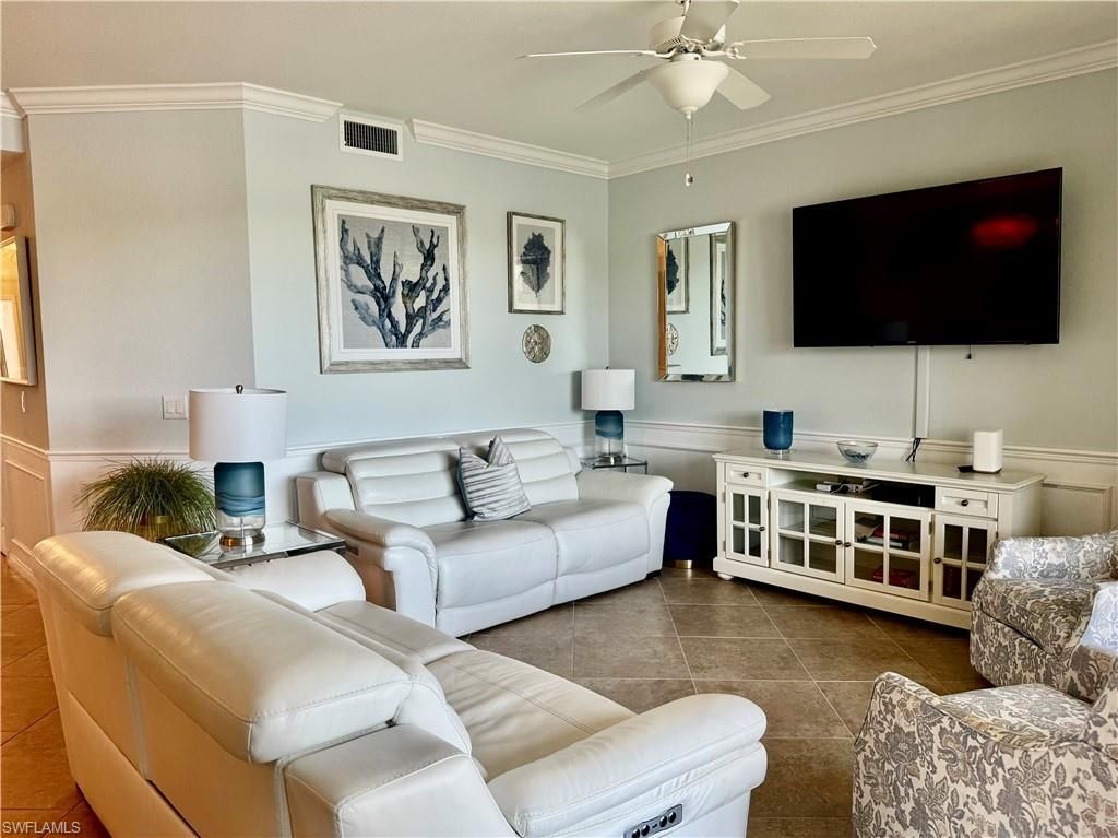 9514 Avellino Way, Unit 2113, Naples, FL 34113 Photo
