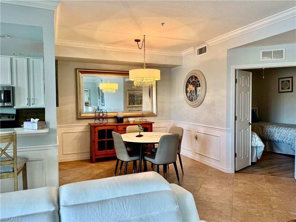 9514 Avellino Way, Unit 2113, Naples, FL 34113 Photo