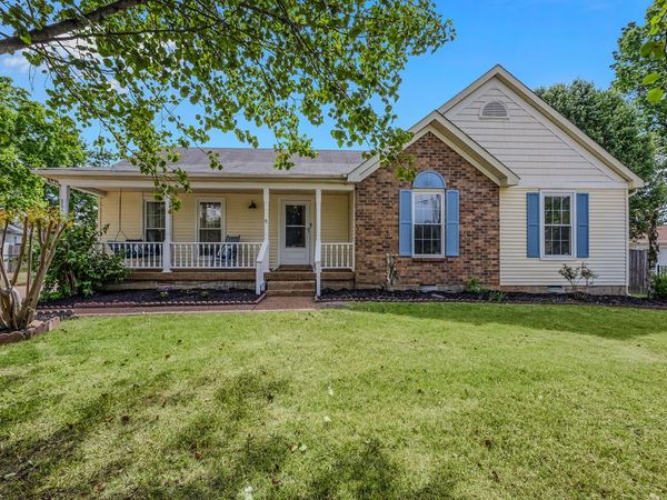 505 Jacksons Hill Ct, Hermitage, TN 37076