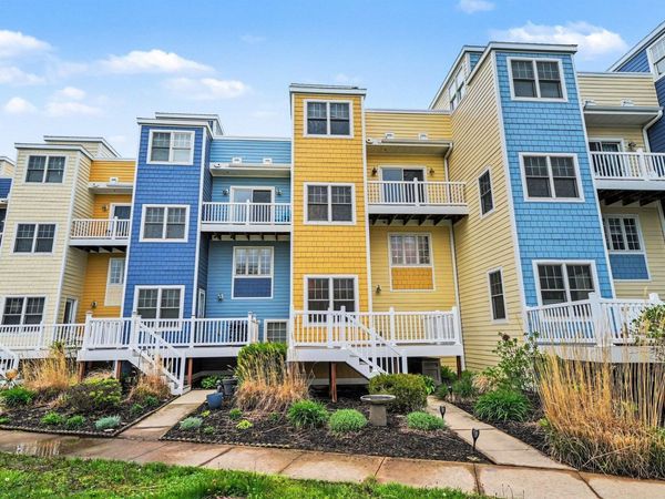 9 Diamond Point Lane, Unit 9, New Buffalo, MI 49117