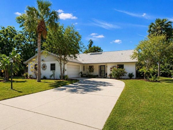 948 WINTER GARDEN DRIVE , SARASOTA, FL 34243