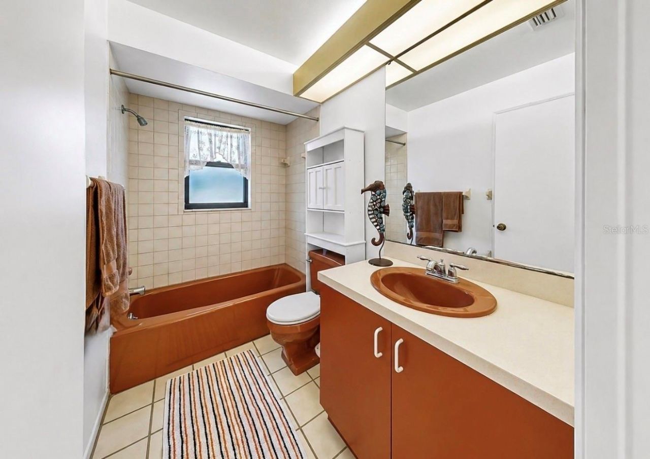 948 Winter Garden Drive, Sarasota, FL 34243 Photo