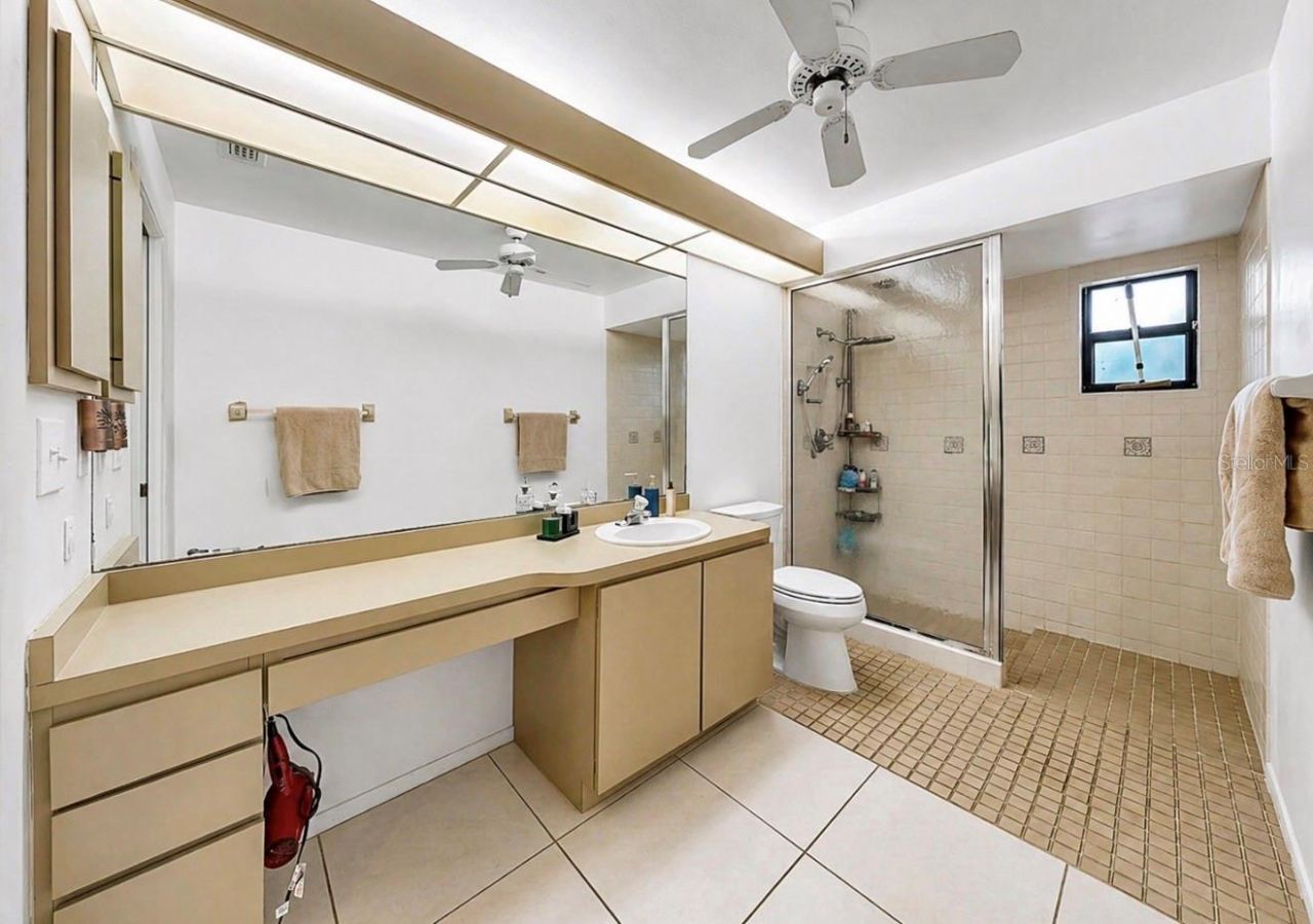 948 Winter Garden Drive, Sarasota, FL 34243 Photo