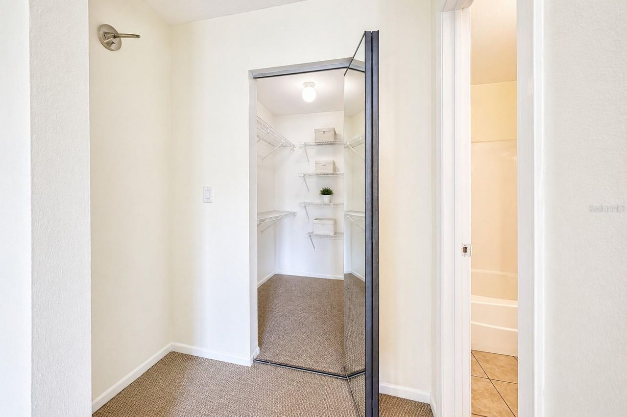 723 115th Avenue N, Unit 2106, Saint Petersburg, FL 33716 Photo