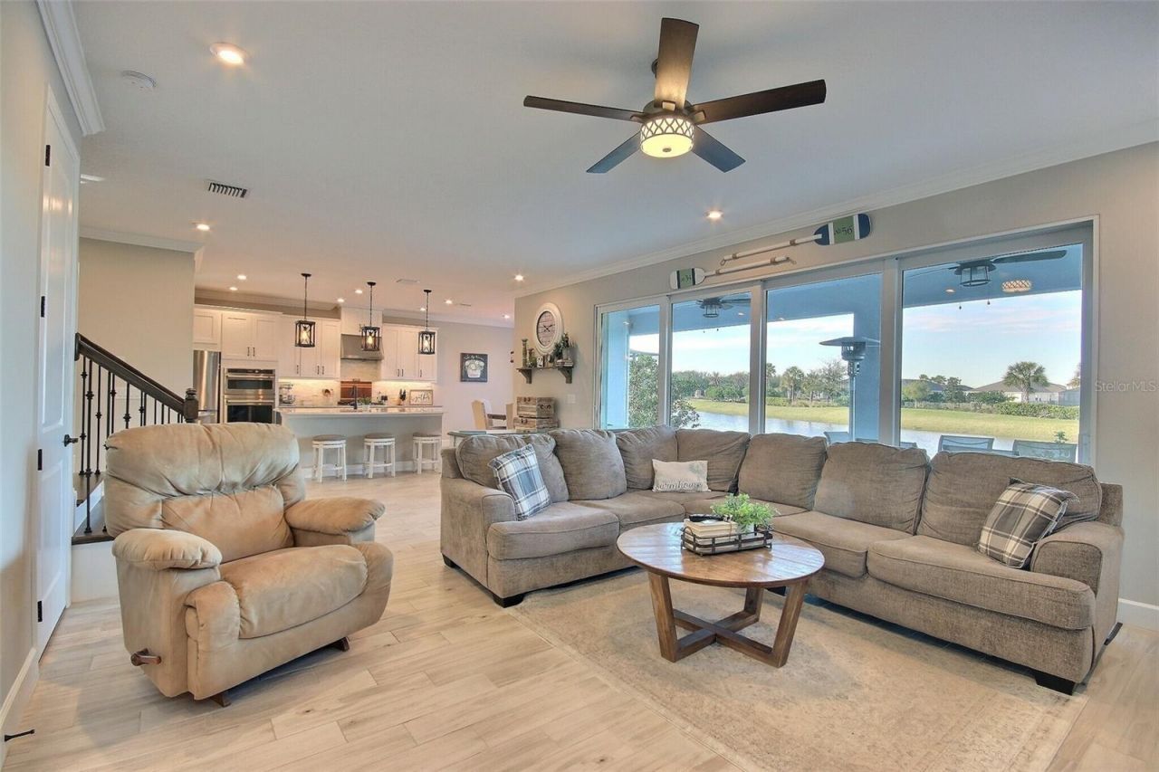 10563 Piedra Dr, Palmetto, FL 34221 Photo