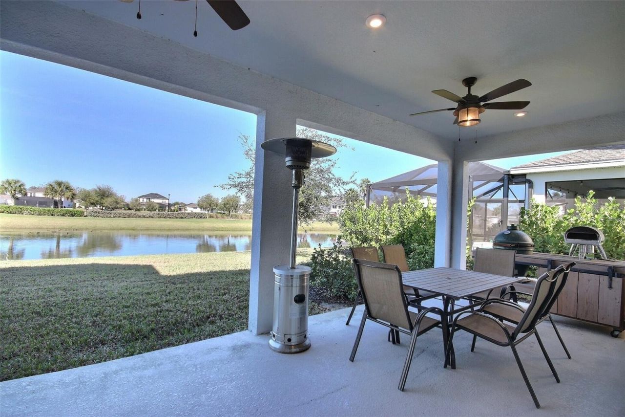 10563 Piedra Dr, Palmetto, FL 34221 Photo