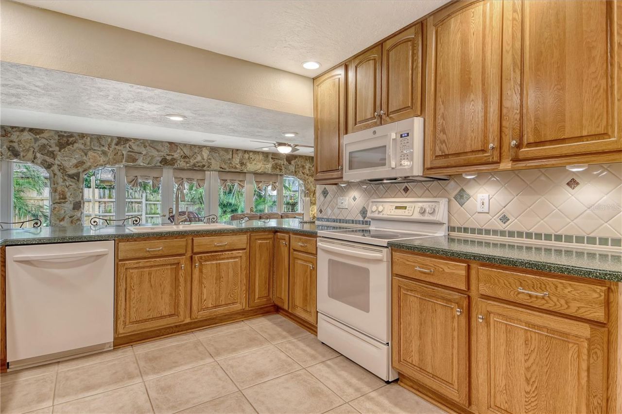 6303 3rd Avenue Nw, Bradenton, FL 34209 Photo