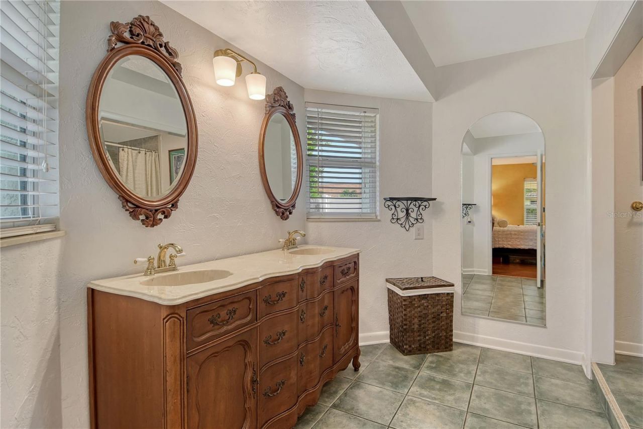 6303 3rd Avenue Nw, Bradenton, FL 34209 Photo