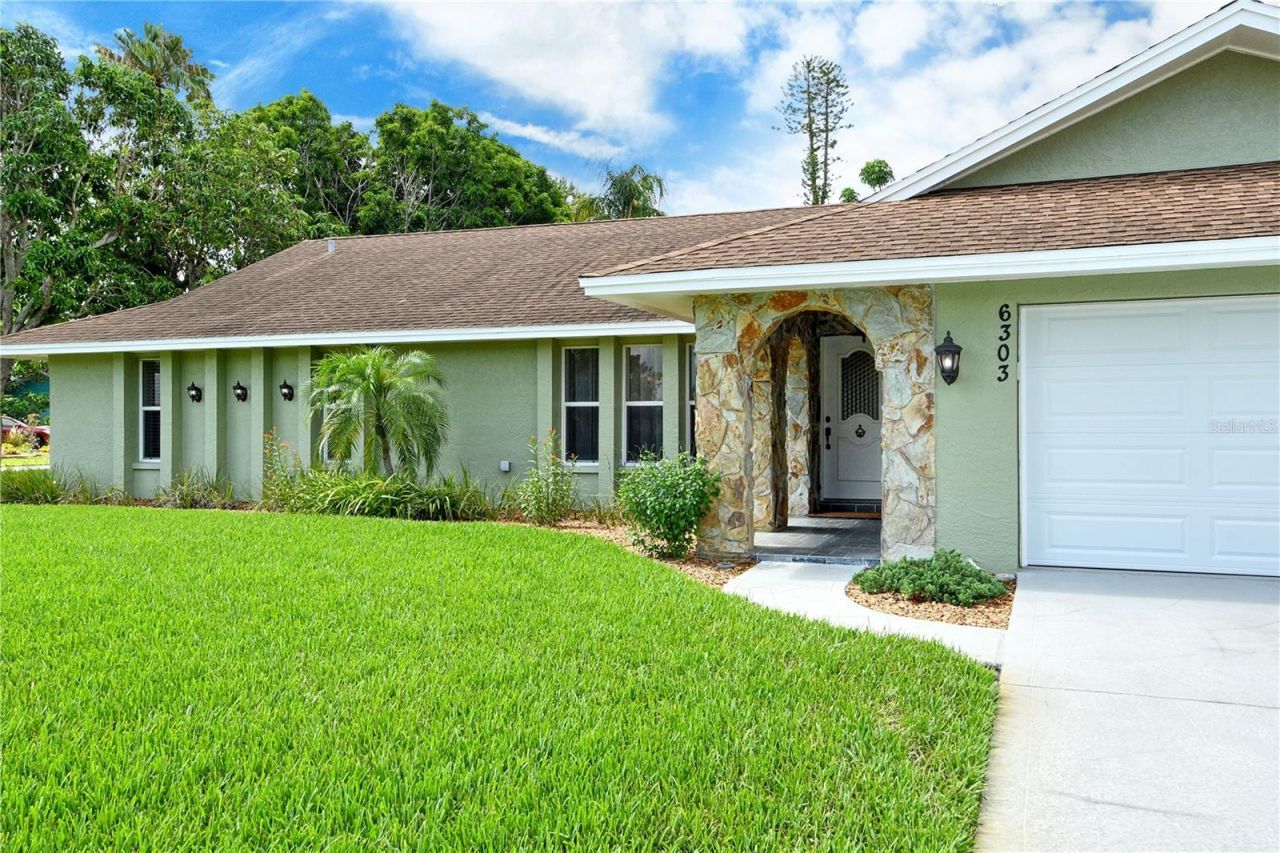 6303 3rd Avenue Nw, Bradenton, FL 34209 Photo