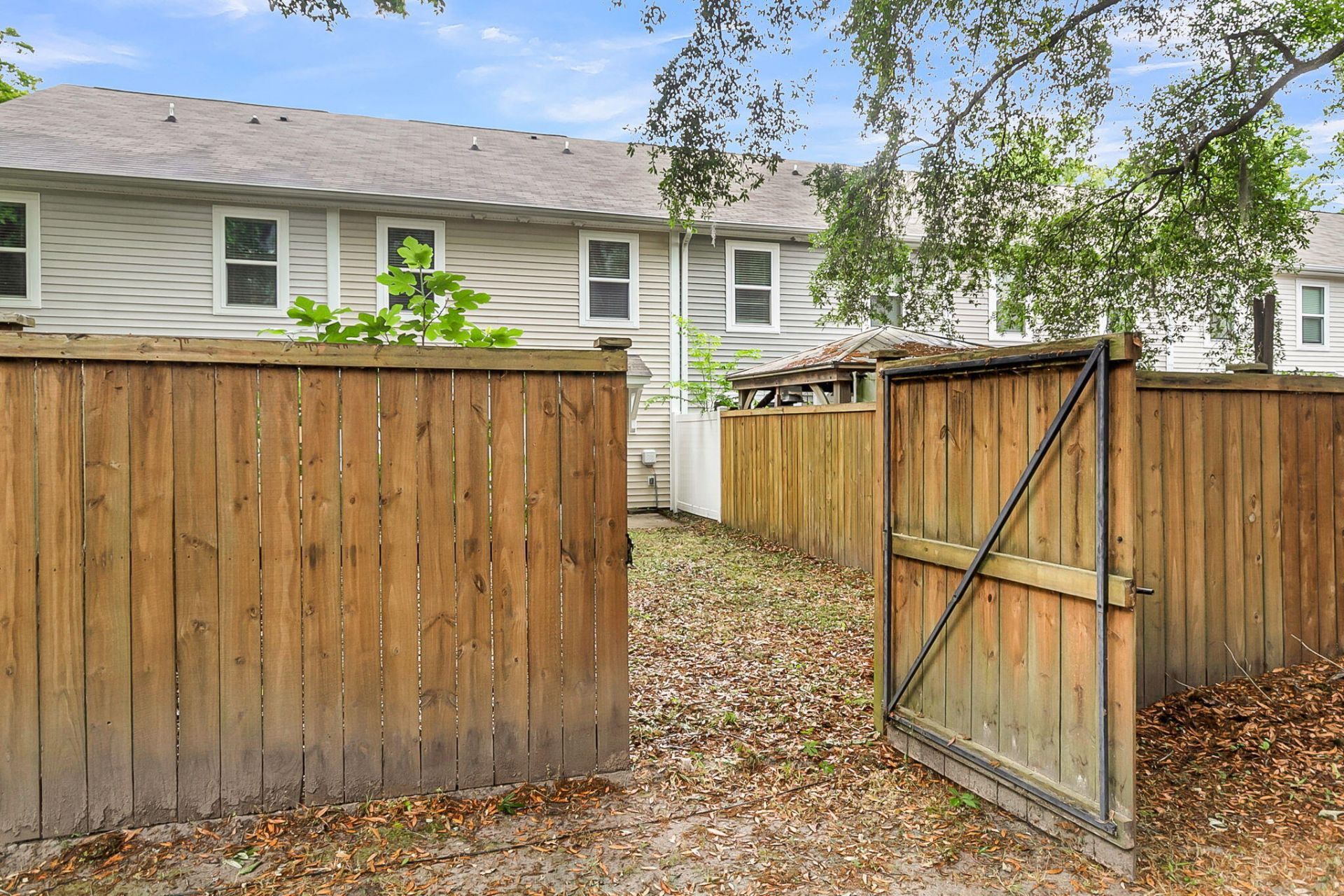 4613 Palm View Circle Photo 13