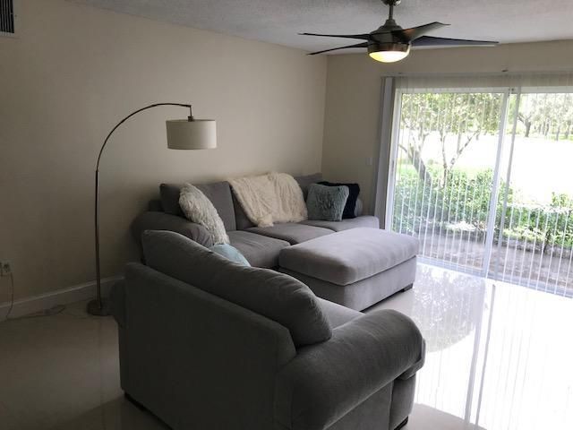 700 S Crestwood Ct Court S, Unit 708, Royal Palm Beach, FL 33411 Photo