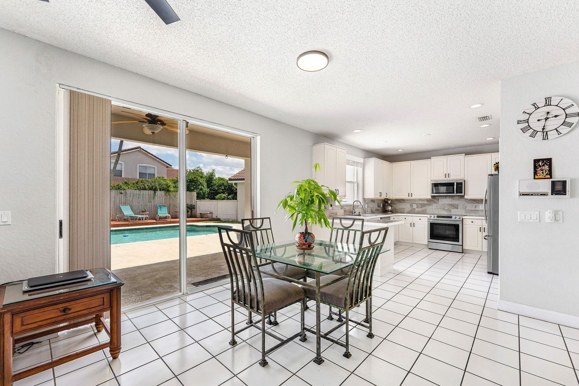 18250 Blue Lake Way, Boca Raton, FL 33498 Photo