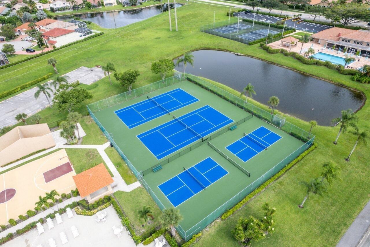 18250 Blue Lake Way, Boca Raton, FL 33498 Photo
