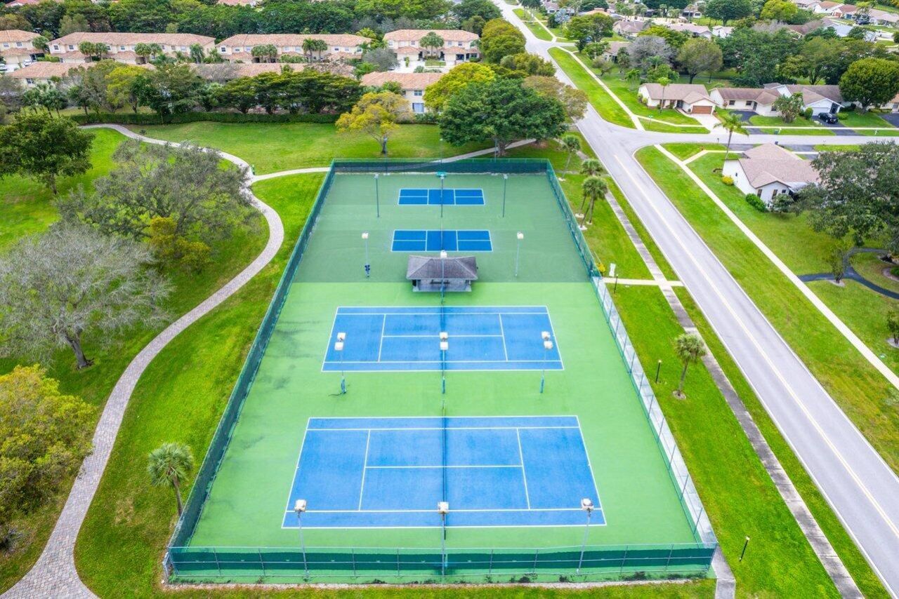 18250 Blue Lake Way, Boca Raton, FL 33498 Photo