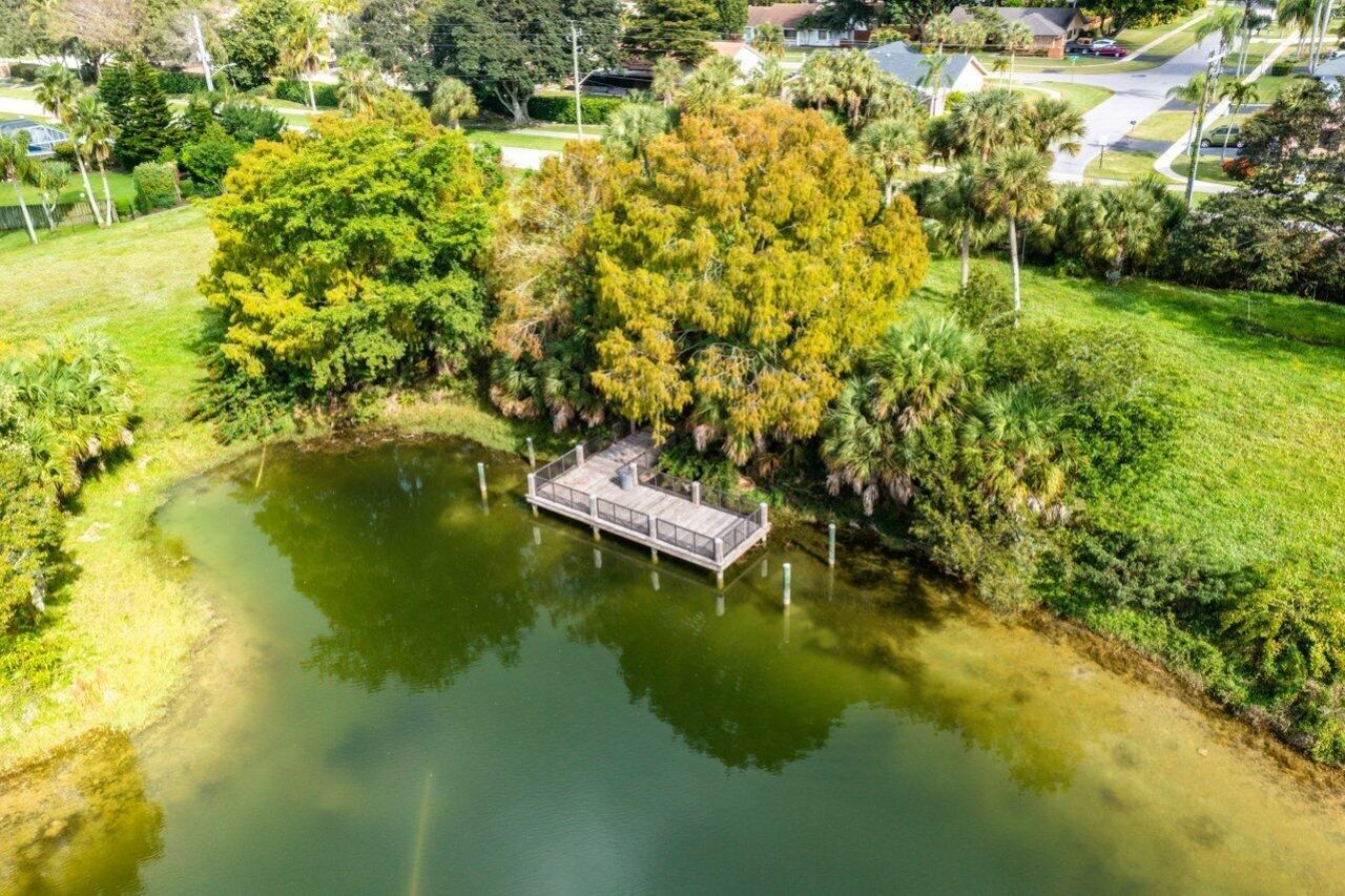 18250 Blue Lake Way, Boca Raton, FL 33498 Photo