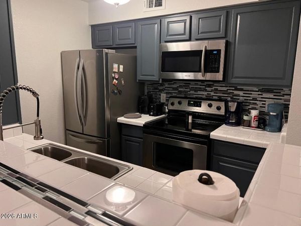 2025 E Campbell Avenue E, Unit 131, Phoenix, AZ 85016