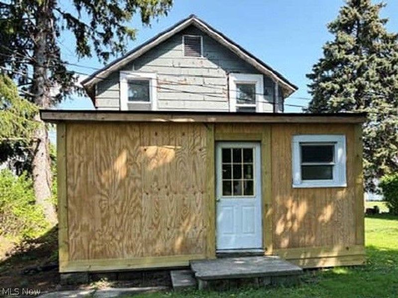 58 Auburn Avenue, Shelby, OH 44875 Photo 2