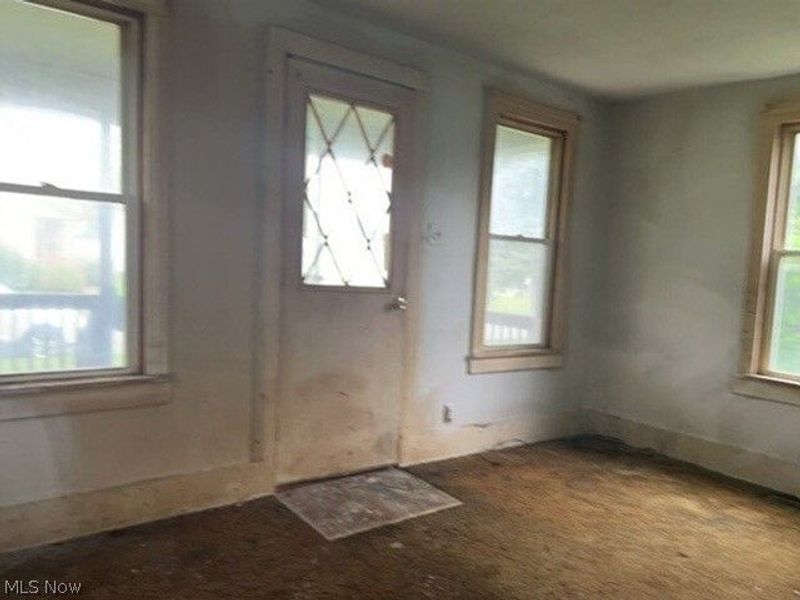 58 Auburn Avenue, Shelby, OH 44875 Photo 3