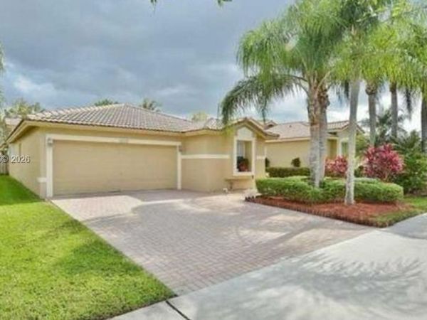 16410 Sapphire Bnd , Weston, FL 33331