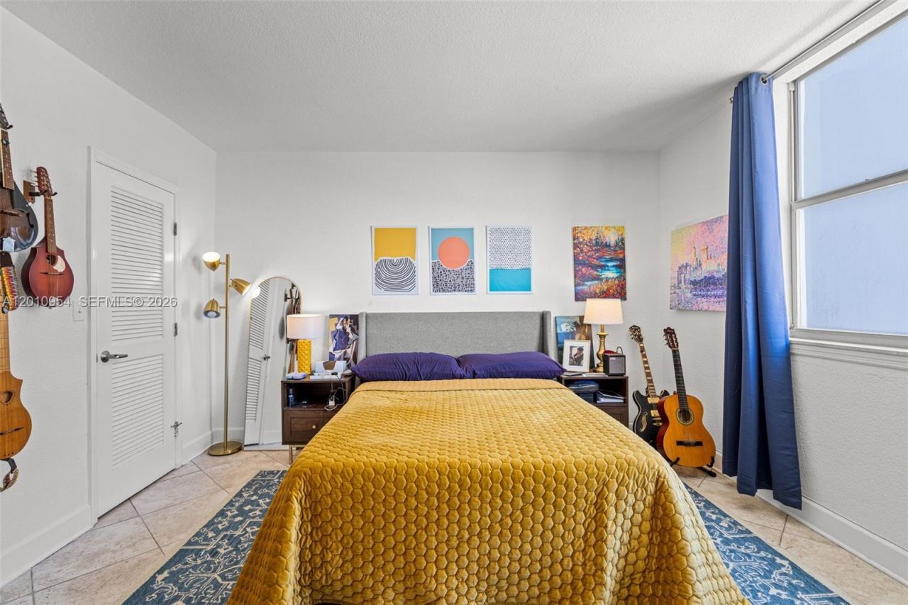 401 69th St, Unit 605, Miami Beach, FL 33141 Photo