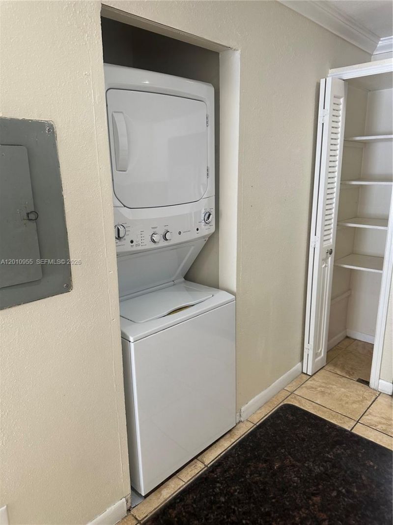 8460 SW 156th Pl , Unit 725, Miami, FL 33193 Photo