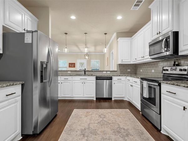 427 Paso Fino Street, Robinson, TX 76706
