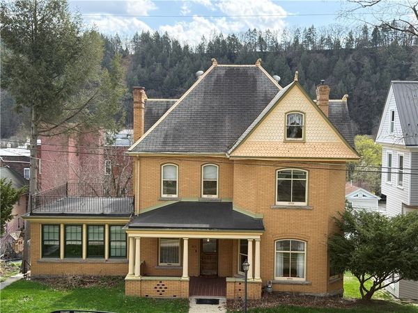 615 Hill St , Emlenton, PA 16373