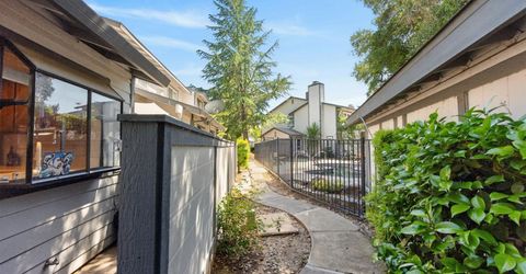 6349 Slippery Creek Ln, Citrus Heights, CA 95621 Photo