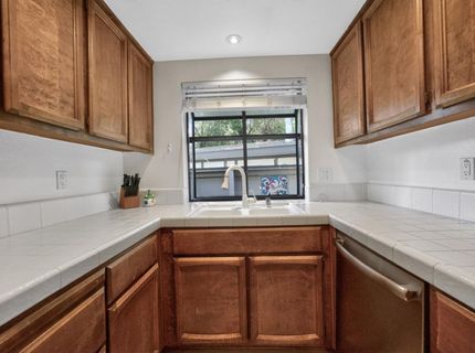 6349 Slippery Creek Ln, Citrus Heights, CA 95621 Photo