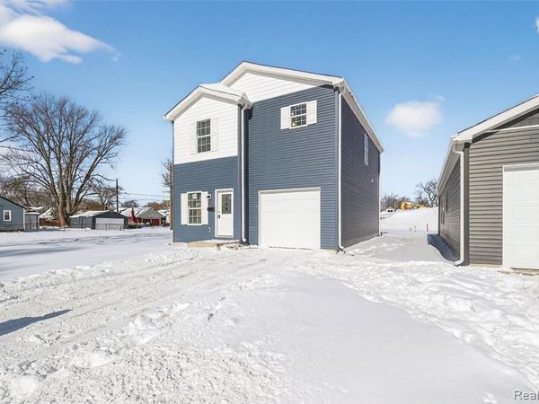 7575 Packard Avenue, Warren, MI 48091