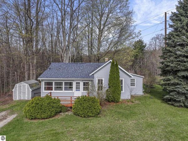 7186 Cairn Highway, Kewadin, MI 49648