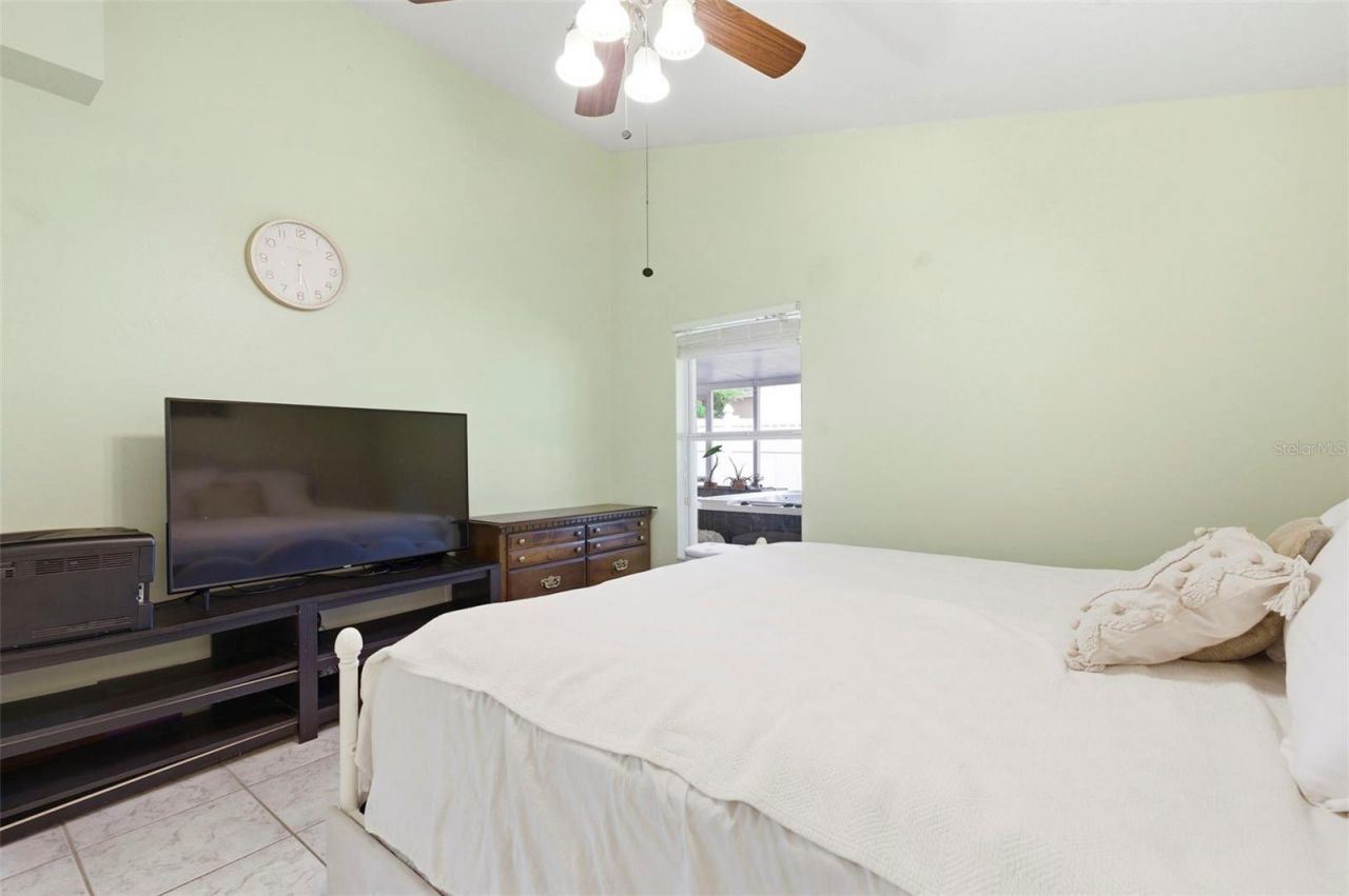 1825 Horsechestnut , Trinity, FL 34655 Photo