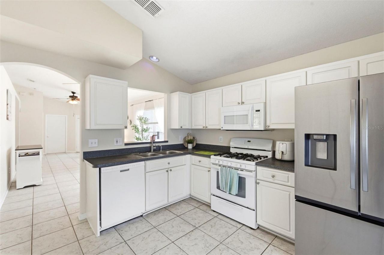 1825 Horsechestnut , Trinity, FL 34655 Photo