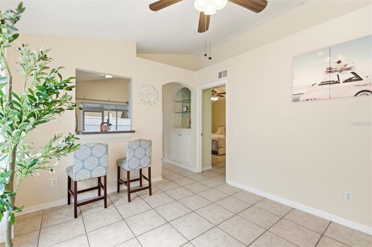 1825 Horsechestnut , Trinity, FL 34655 Photo