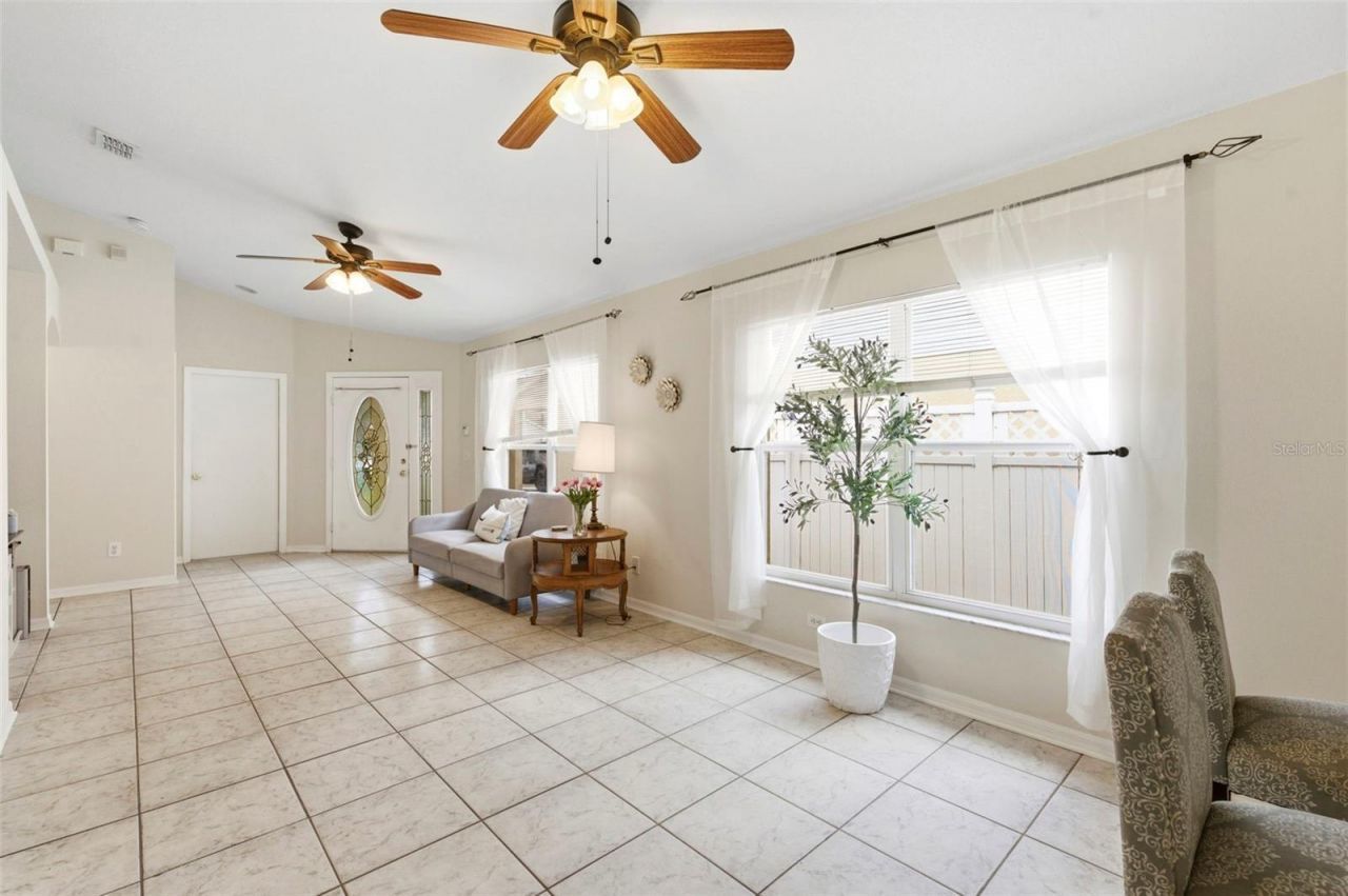 1825 Horsechestnut , Trinity, FL 34655 Photo