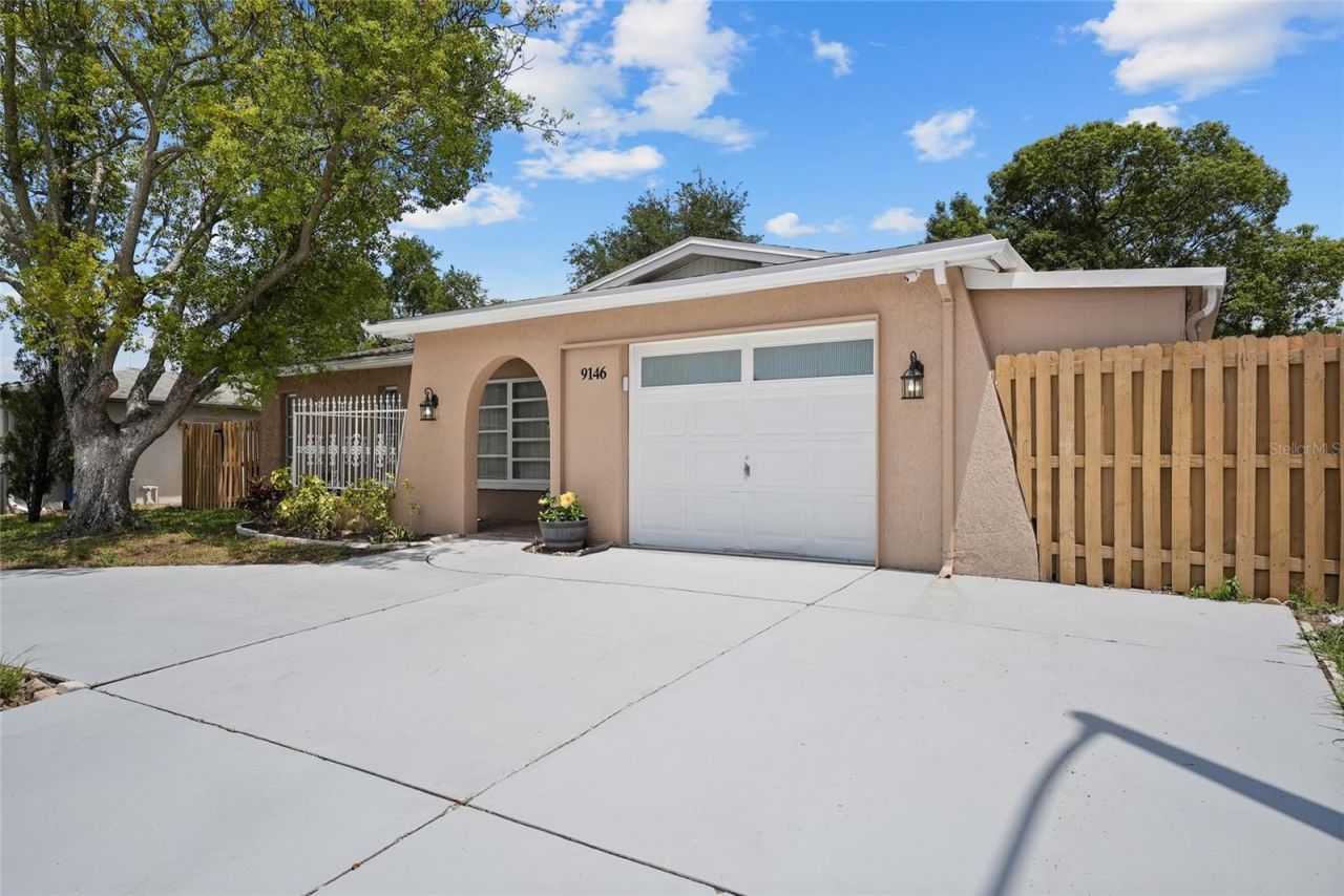 9146 Whitman Lane, Port Richey, FL 34668 Photo