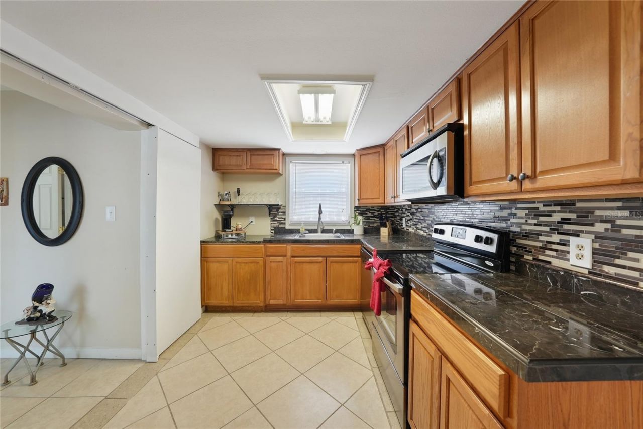 9146 Whitman Lane, Port Richey, FL 34668 Photo