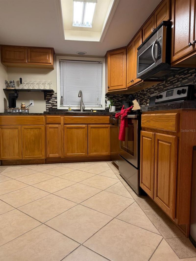 9146 Whitman Lane, Port Richey, FL 34668 Photo