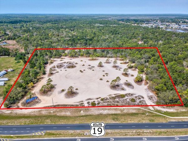 15.7 Acres COMMERCIAL WAY , WEEKI WACHEE, FL 34613