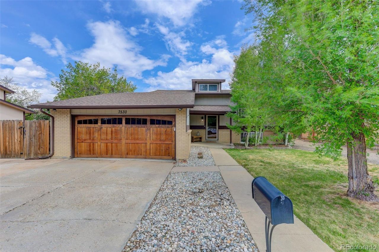 7530 Johnson Street, Arvada, CO 80005 Main Photo