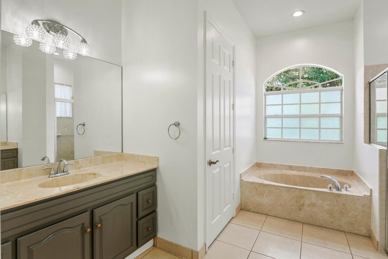631 SW Sandbar Terrace, Port Saint Lucie, FL 34953 Photo