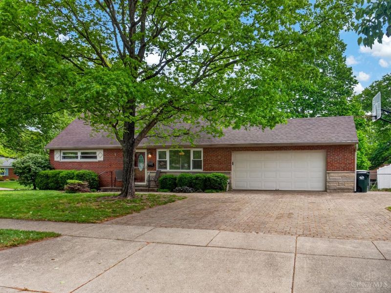 5 Jewel Lane, Greenhills, OH 45218 Photo 1