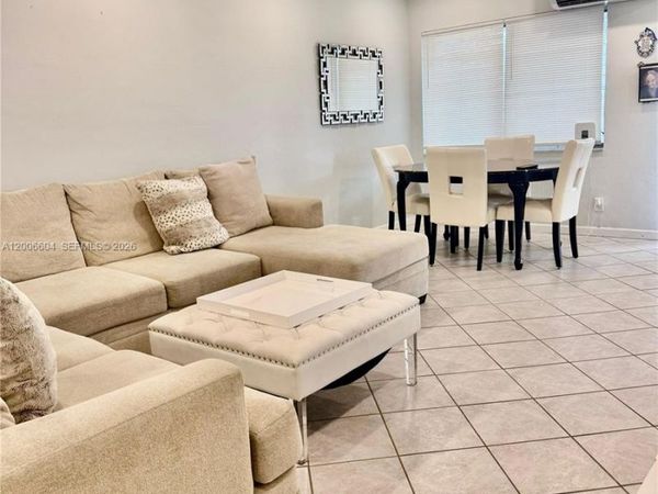 800 SW 11th Ave , Unit 19A, Hallandale Beach, FL 33009