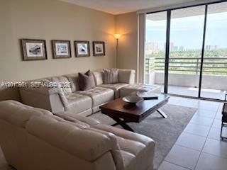 3300 NE 191st St , Unit 1011, Aventura, FL 33180 Photo