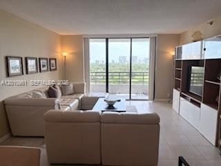 3300 NE 191st St , Unit 1011, Aventura, FL 33180 Photo