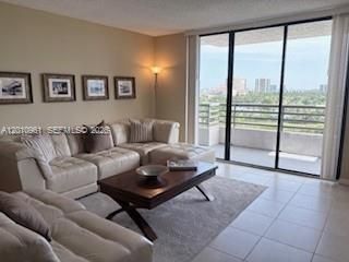 3300 NE 191st St , Unit 1011, Aventura, FL 33180 Photo