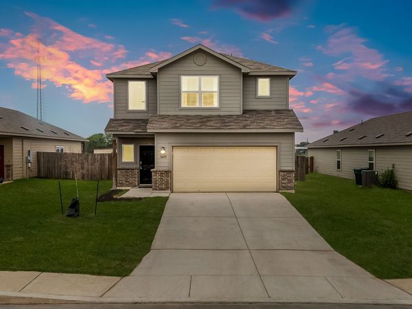 14619 Butch Cassidy, Lytle, TX 78052