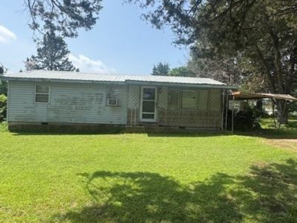 5827 Sandra , Kingston, OK 73439