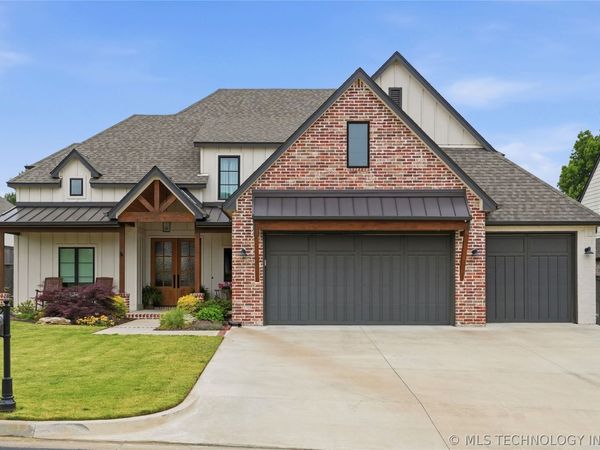 10826 S Fir Street , Jenks, OK 74037